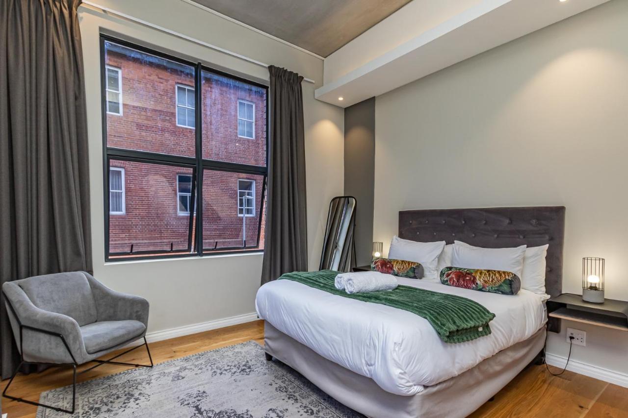 Spacious Family Apartment In Docklands, De Waterkant Fokváros Kültér fotó