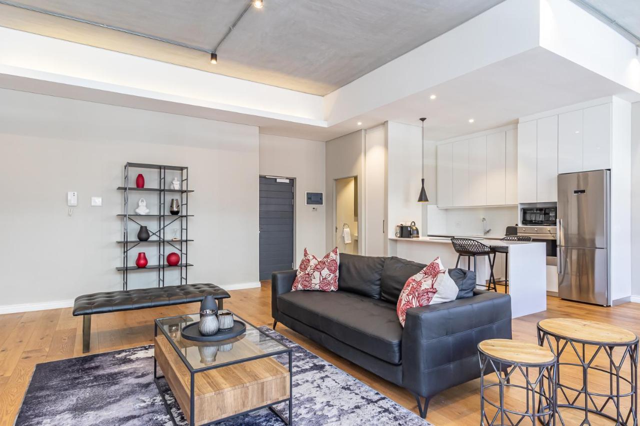 Spacious Family Apartment In Docklands, De Waterkant Fokváros Kültér fotó